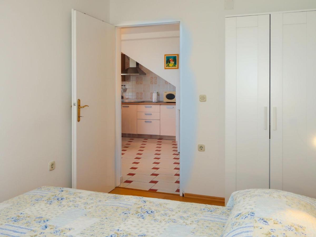 Apartment Marinella - Lbn121 By Interhome Labin  Dış mekan fotoğraf